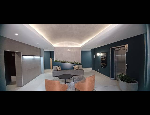 389M² OFFICE TO LET IN HYDE PARK